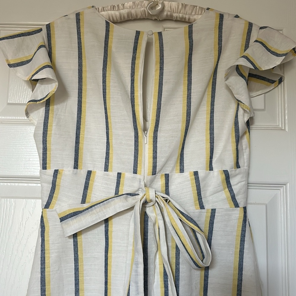 JOA Striped V-Neck Ruffle Dress - Picture 7 of 7